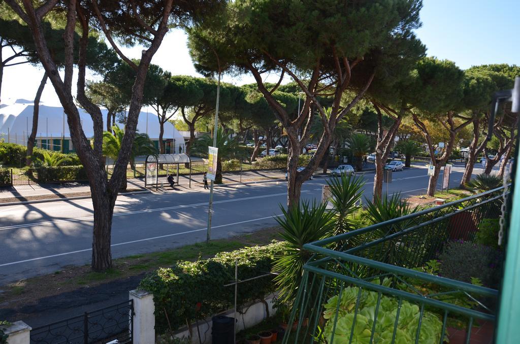 Villa Casa Lia à Marina Di Carrara Extérieur photo