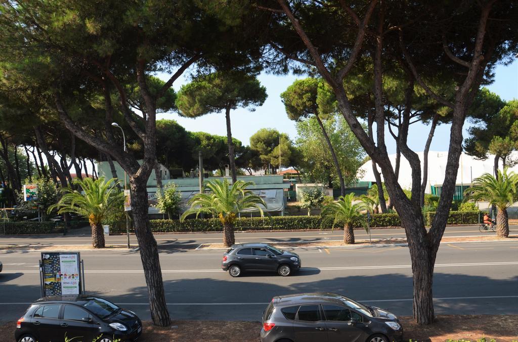 Villa Casa Lia à Marina Di Carrara Extérieur photo