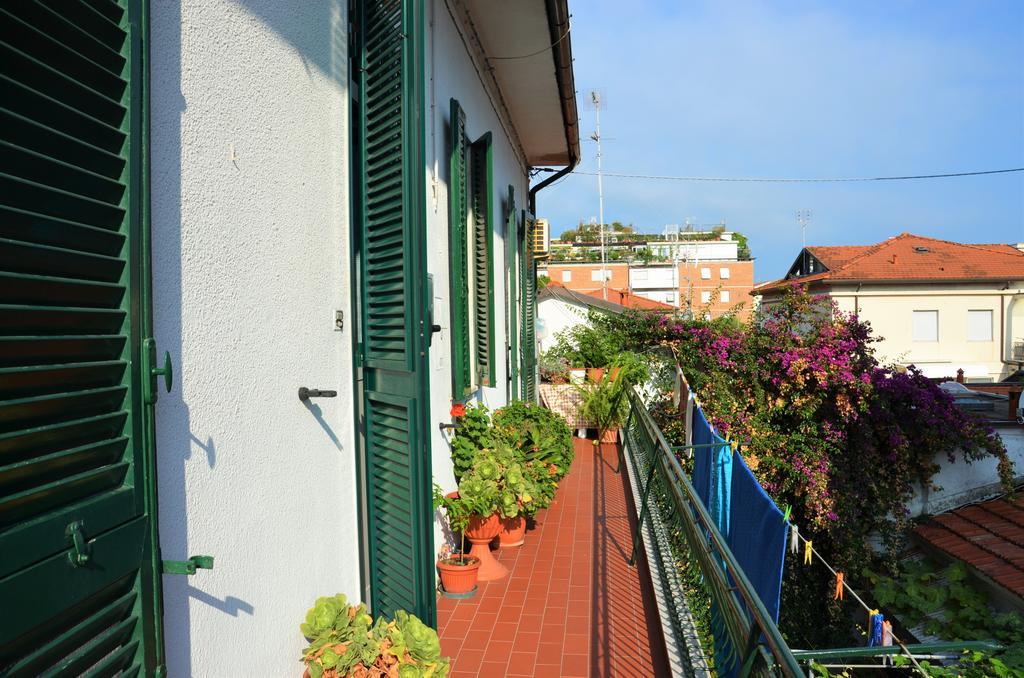 Villa Casa Lia à Marina Di Carrara Extérieur photo